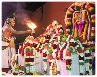 http://nithyananda.org/sites/default/files/photo-gallery/Nithyananda_Swami-11-6-13-15.JPG