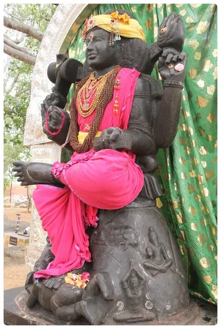 https://nithyananda.org/sites/default/files/photo-gallery/Nithyananda_Swami-11-6-13-8.JPG?1370969353