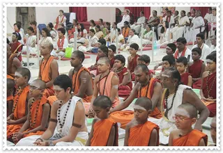 https://www.nithyananda.org/sites/default/files/photo-gallery/Nithyananda_Swami-13-11-13-1%20%2815%29.JPG