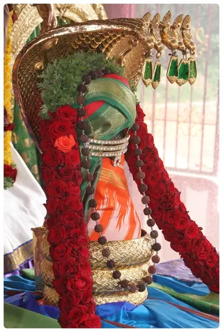 http://nithyananda.org/sites/default/files/photo-gallery/Nithyananda_Swami-13-6-1317.JPG
