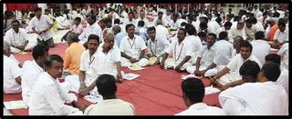 https://www.nithyananda.org/sites/default/files/photo-gallery/Nithyananda_Swami-13-9-131%20%289%29.JPG