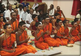 https://www.nithyananda.org/sites/default/files/photo-gallery/Nithyananda_Swami-15-10-13%20%2820%29.JPG