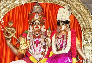 Sri Nithyanandeswara and Nithyanandeswari