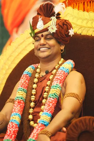 https://nithyananda.org/sites/default/files/photo-gallery/Nithyananda_Swami-17-12-13-1%20%2813%29.JPG?1387631237