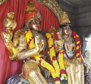 https://nithyananda.org/sites/default/files/photo-gallery/Nithyananda_Swami-18-12-13-1%20%2820%29.JPG?1387641727