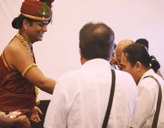 https://nithyananda.org/sites/default/files/photo-gallery/Nithyananda_Swami-19-12-13-1%20%2812%29.JPG?1387691643