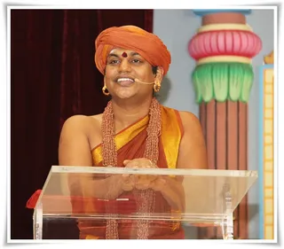 https://www.nithyananda.org/sites/default/files/photo-gallery/Nithyananda_Swami-19-9-13%20%287%29.JPG