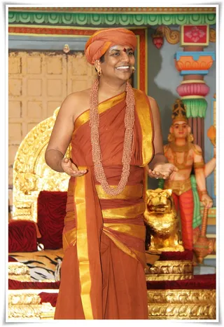 https://www.nithyananda.org/sites/default/files/photo-gallery/Nithyananda_Swami-19-9-13%20%289%29.JPG