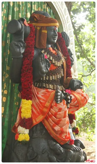 http://nithyananda.org/sites/default/files/photo-gallery/Nithyananda_Swami-2-8-13%20%288%29.JPG