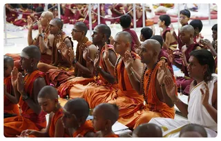 http://nithyananda.org/sites/default/files/photo-gallery/Nithyananda_Swami-20-61-13-9_0.JPG