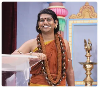 http://nithyananda.org/sites/default/files/photo-gallery/Nithyananda_Swami-20-8-13%20%289%29.JPG