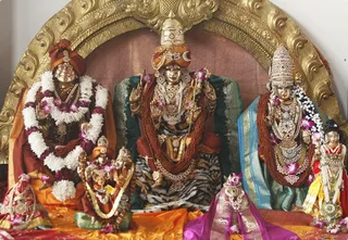 https://nithyananda.org/sites/default/files/photo-gallery/Nithyananda_Swami-21-12-2013-1%20%2810%29.JPG