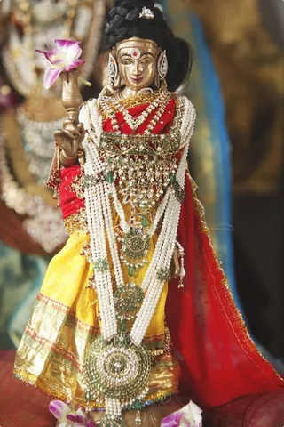https://nithyananda.org/sites/default/files/photo-gallery/Nithyananda_Swami-21-12-2013-1%20%2812%29.JPG