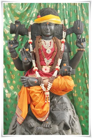 http://nithyananda.org/sites/default/files/photo-gallery/Nithyananda_Swami-21-8-13%20%2811%29.JPG
