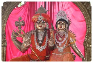 https://nithyananda.org/sites/default/files/photo-gallery/Nithyananda_Swami-22-05-13-18.JPG?1369323361
