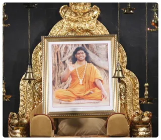 https://nithyananda.org/sites/default/files/photo-gallery/Nithyananda_Swami-22-05-13-6.JPG?1369323360