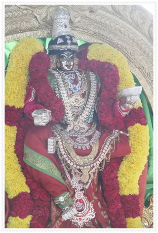 http://nithyananda.org/sites/default/files/photo-gallery/Nithyananda_Swami-22-8-13%20%284%29_0.JPG