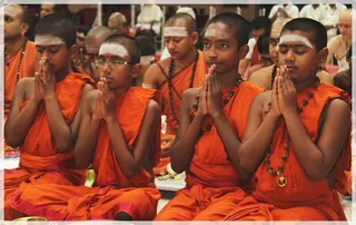 http://nithyananda.org/sites/default/files/photo-gallery/Nithyananda_Swami-23-11-13-1%20%285%29.JPG