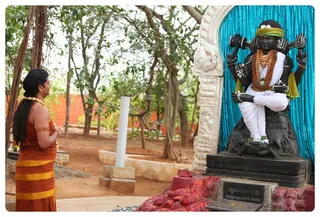 https://nithyananda.org/sites/default/files/photo-gallery/Nithyananda_Swami-24-05-13-17.JPG?1369414288