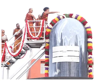http://nithyananda.org/sites/default/files/photo-gallery/Nithyananda_Swami-24-6-13-4.JPG