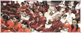 https://www.nithyananda.org/sites/default/files/photo-gallery/Nithyananda_Swami-25-11-13-1%20%281%29.JPG