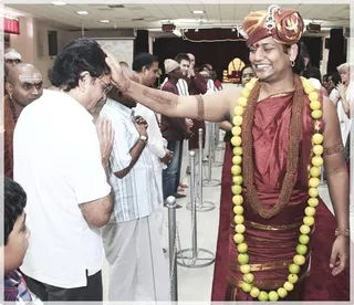 https://www.nithyananda.org/sites/default/files/photo-gallery/Nithyananda_Swami-25-11-13-1%20%2812%29.JPG