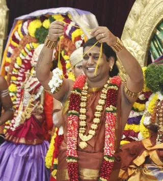 https://nithyananda.org/sites/default/files/photo-gallery/Nithyananda_Swami-25-12-2013-2%20%2828%29.JPG