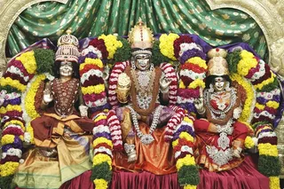 https://nithyananda.org/sites/default/files/photo-gallery/Nithyananda_Swami-25-12-2013-2%20%283%29.JPG