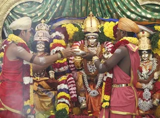 https://nithyananda.org/sites/default/files/photo-gallery/Nithyananda_Swami-25-12-2013-2%20%2831%29.JPG