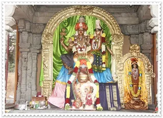 Sri Nithyanandeswara and Nithyanandeswari