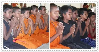 Gurukul Children Doing Puja Before Lunch