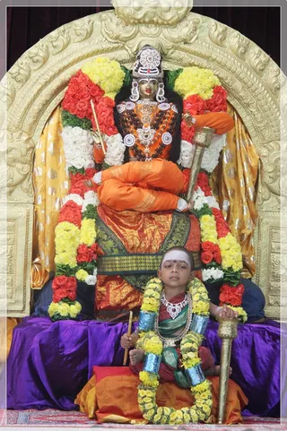 Krama brahmachari Enacting Yellam Valla Siddhar