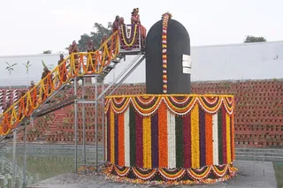 https://nithyananda.org/sites/default/files/photo-gallery/Nithyananda_Swami-27-dec-2013-3%20%285%29.JPG