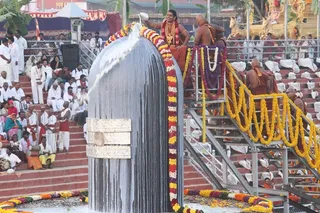 https://nithyananda.org/sites/default/files/photo-gallery/Nithyananda_Swami-27-dec-2013-3%20%289%29.JPG