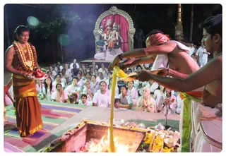 https://nithyananda.org/sites/default/files/photo-gallery/Nithyananda_Swami-41-6-13-7.JPG?1373548748