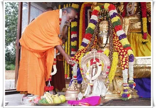 https://www.nithyananda.org/sites/default/files/photo-gallery/Nithyananda_Swami-5-11-13-2%20%2811%29.JPG