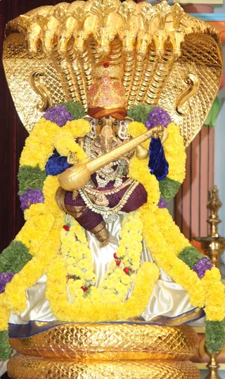 https://www.nithyananda.org/sites/default/files/photo-gallery/Nithyananda_Swami-5-9-13%20%2812%29.JPG