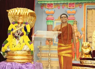 https://www.nithyananda.org/sites/default/files/photo-gallery/Nithyananda_Swami-5-9-13%20%2818%29.JPG
