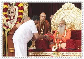 Tamilnadu Dhyanapeetam Organizers Welcoming Atal Akhada Acharya Mahamandaleshwar, Shukdevanandji
