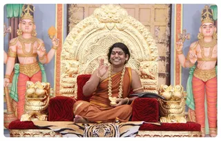 http://nithyananda.org/sites/default/files/photo-gallery/Nithyananda_Swami-6-8-13%20%2820%29.JPG