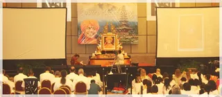 Paduka puja in progress.