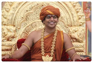 http://nithyananda.org/sites/default/files/photo-gallery/Nithyananda_Swami-7-8-2013%20%2815%29.JPG