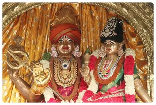 Sri Nithyanandeswara and Nithyanandeswari