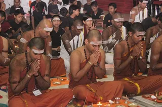 http://nithyananda.org/sites/default/files/photo-gallery/Nithyananda_Swami0803136_0.JPG