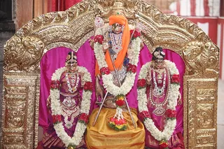 http://nithyananda.org/sites/default/files/photo-gallery/Nithyananda_Swami0803139.JPG
