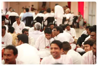 https://nithyananda.org/sites/default/files/photo-gallery/Nithyananda_Swami08051370.JPG