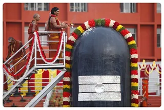 https://nithyananda.org/sites/default/files/photo-gallery/Nithyananda_Swami1-7-13-2.JPG?1372691842