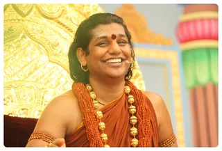 https://nithyananda.org/sites/default/files/photo-gallery/Nithyananda_Swami19-05-13-7.JPG