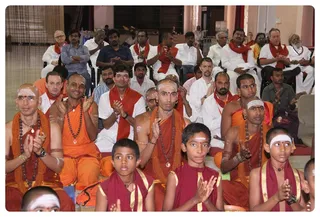 http://nithyananda.org/sites/default/files/photo-gallery/Nithyananda_Swami2603135.JPG