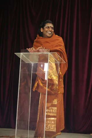 http://nithyananda.org/sites/default/files/photo-gallery/Nithyananda_Swami2702133.JPG